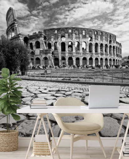 Foto em preto e branco do Coliseu em Roma