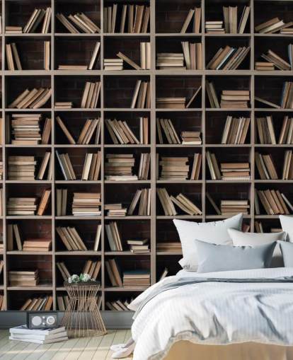 donkerbeige en bruine boekenplanken behang