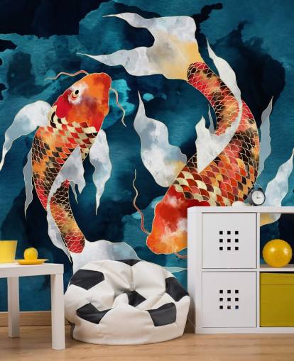 peixe koi laranja em águas azuis escuras papel de parede