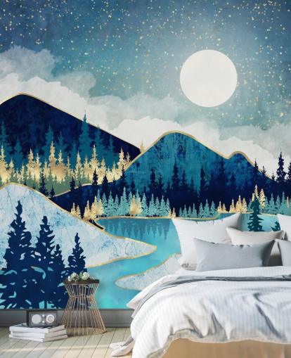 Papel pintado de montañas y árboles azul marino, turquesa y dorado