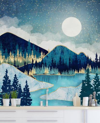 Papel pintado de montañas y árboles azul marino, turquesa y dorado