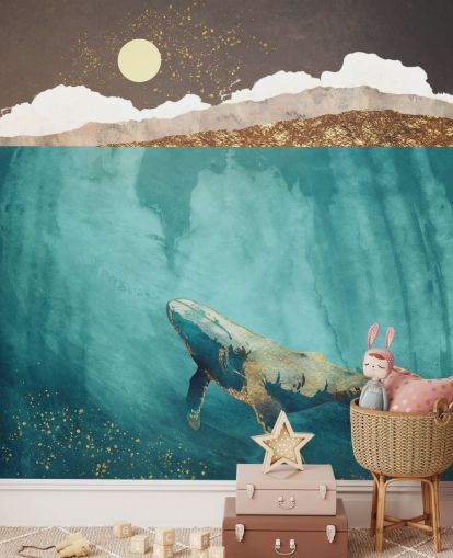 ballena bajo las aguas con papel pintado acuarela verde, azul y dorado