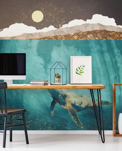 ballena bajo las aguas con papel pintado acuarela verde, azul y dorado