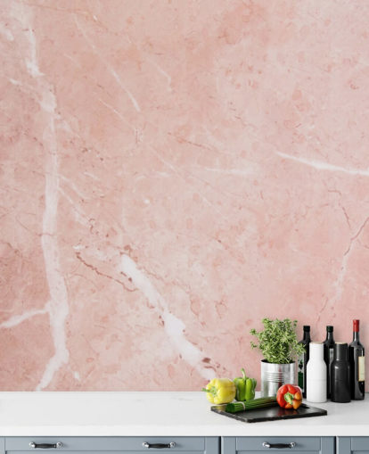 vaaleanpunainen marmoritapetti seinämaalaus nimeltä Blush Marble makuuhuoneisiin