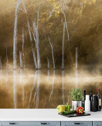 Misty Lake and Trees behang