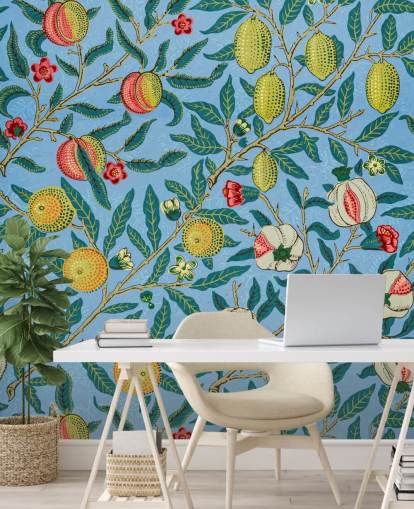 fundo azul brilhante com pêssegos, limões e romãs papel de parede