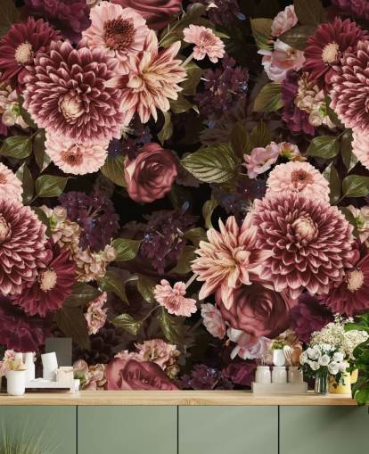mørk rosa floral tapet