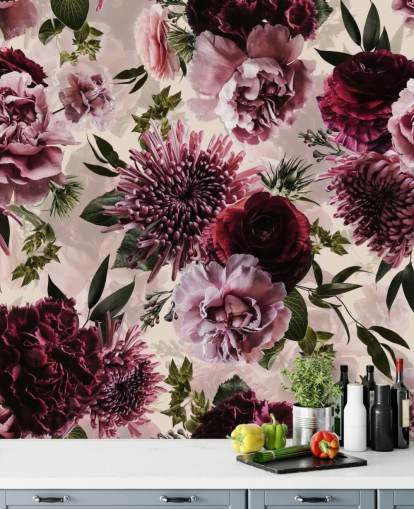 rosa, röd och rödbrun blommig tapeter