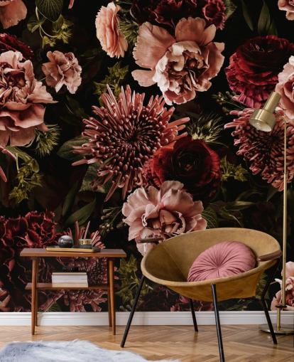 mørk rød og rosa blomster tapet