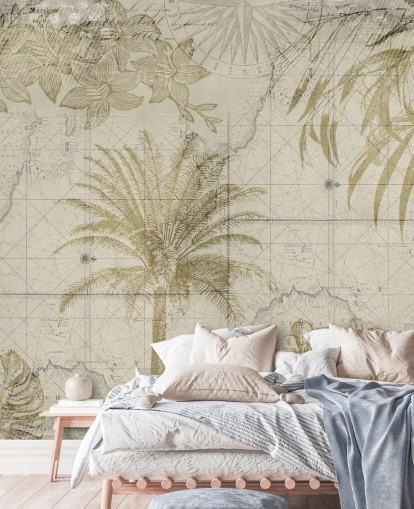 mapa vintage em tons bege e natural e papel de parede de palmeira