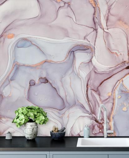 lilla og rosa marmor med rose gull fargetoner tapet