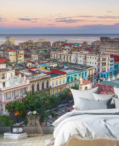 vecchi edifici colorati in carta da parati avana