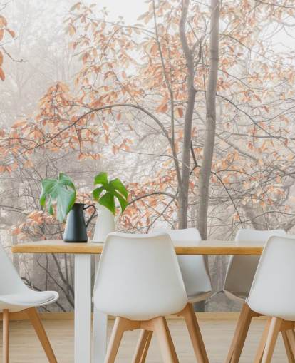 árvores enevoadas por canal árvores enevoadas por canal