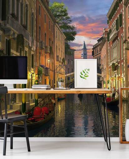 old canal in venice wallpaper