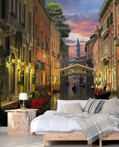 old canal in venice wallpaper