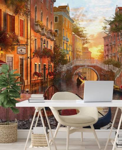 romantisk Venedig ved solnedgang med kanal, bro og båd tapet