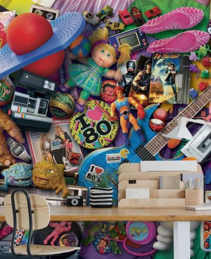 brinquedos coloridos dos anos 80 e itens icônicos wallpaper