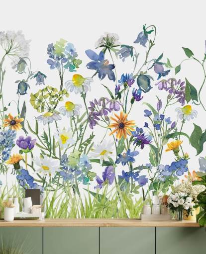 blaue, lila und gelbe Wiesenblumen Tapete blaue, lila und gelbe Wiesenblumen Tapete