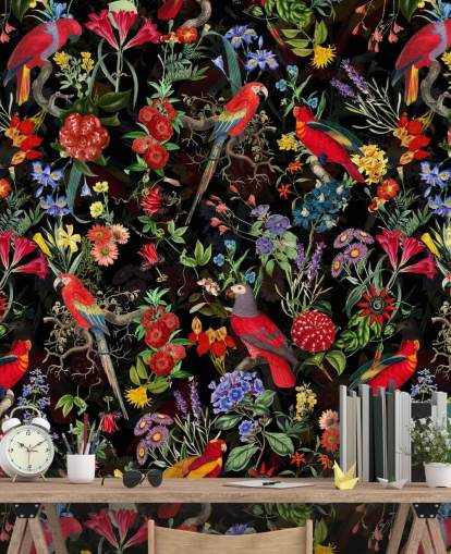 røde papegøyer og fargerike blomster på svart bakgrunn