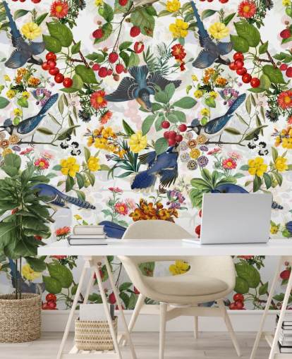 carta da parati uccelli blu e fiori rossi e gialli