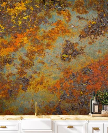mural de papel de parede de metal laranja chamado Flecks of Rust para salas de estar, quartos e espaços comerciais