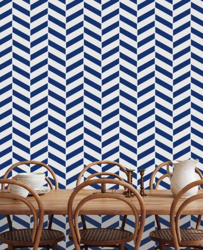 papier peint mural à chevrons personnalisable indigo appelé Blue and White Herringbone pour les salles de bain et les cuisines papier peint mural à chevrons personnalisable indigo appelé Blue and White Herringbone pour les salles de bain et les cuisines