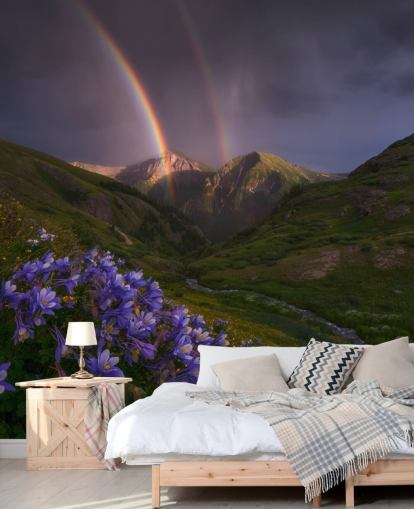 nuvole di tempesta e arcobaleno sopra carta da parati campi di montagna