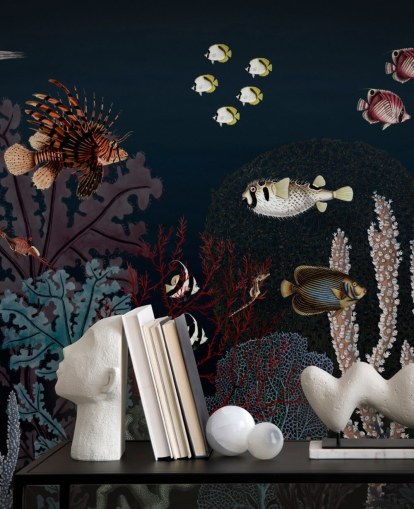 sehr dunkle Korallenriff und Fische Vintage-Illustrationstapete