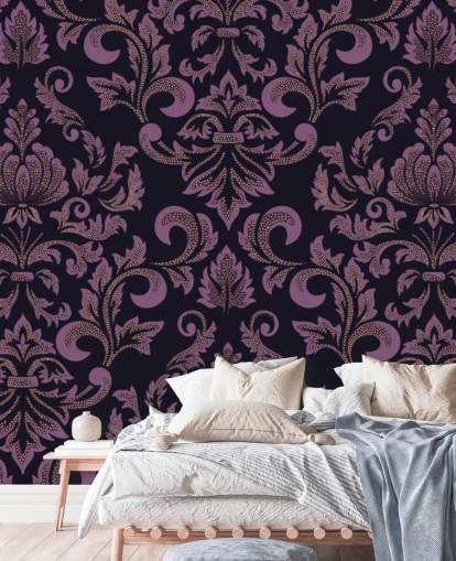 lilla og sort damask tapet