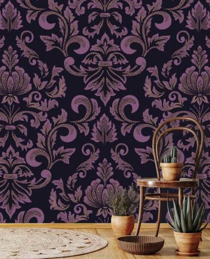 lilla og sort damask tapet