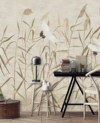 vliegende reigers tussen rietbehang