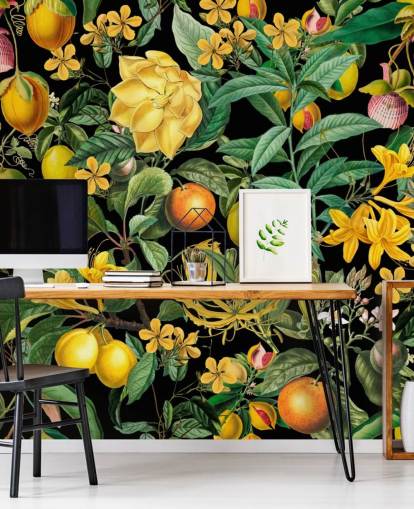 frutas amarelas e laranja em papel de parede de fundo preto