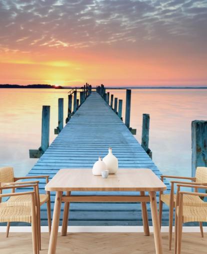 pastellrosa og blå tilpassbar solnedgang tapetmaleri kalt Sunset Jetty for soverom eller kontor