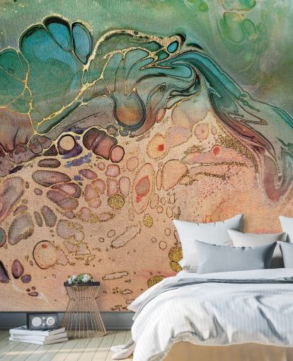 roze, blauw en groen gekleurd marmereffect behang