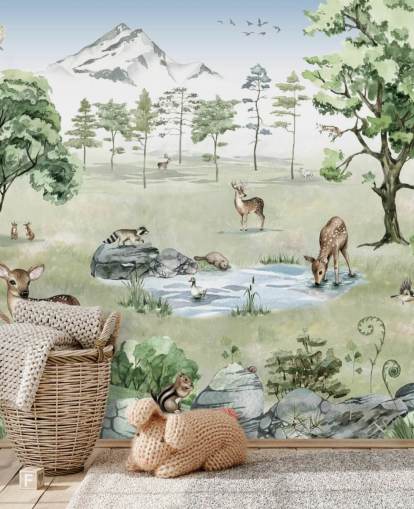 papier peint animaux des bois avec montagnes, arbres et rochers