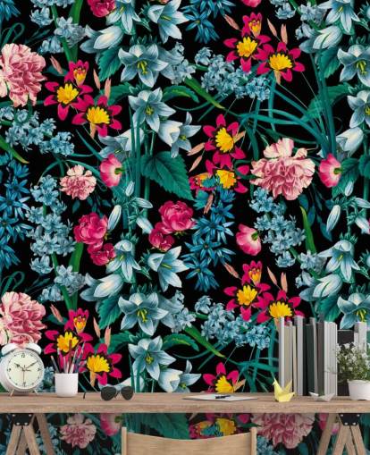 bunte Blumen auf dunklem Hintergrund