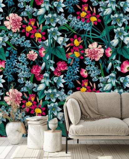 fiori colorati su sfondo scuro