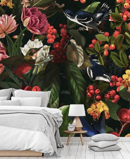 donkere bloemen- en vogelbehang