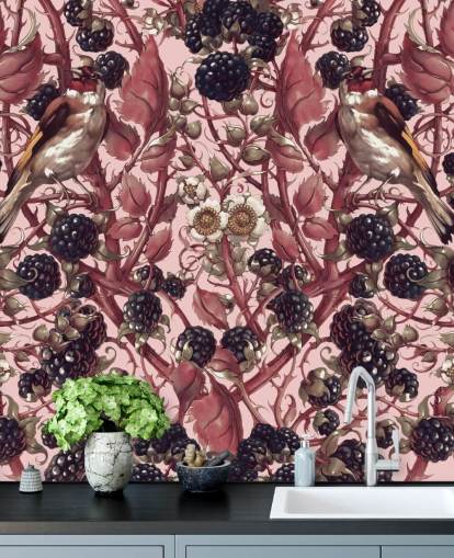 schwarze Beeren und lila Blätter Wallpaper