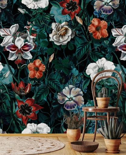 fiori bianchi e rossi su sfondo verde