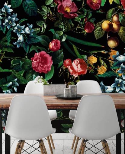 donker bloemenbehang met groene bladeren