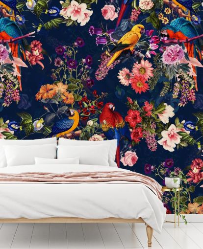 carta da parati con fiori tropicali e uccelli