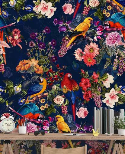 carta da parati con fiori tropicali e uccelli