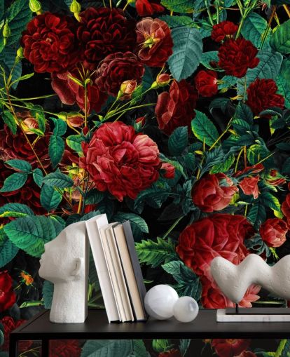 carta da parati rosso rubino rose e foglie verdi