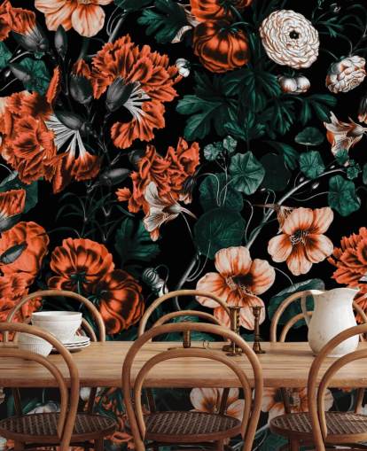 rote Blumen auf dunklem Hintergrund