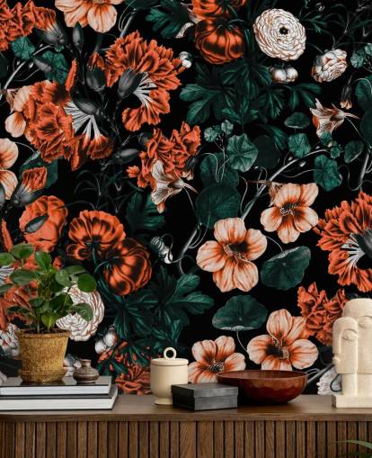 fondo de pantalla de flores rojas sobre fondo oscuro