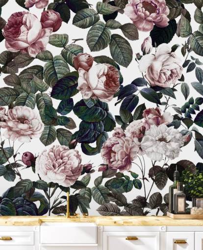 hellrosa Rosen und grüne Blätter Papiertapete