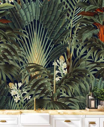 vihreät palmunlehdet ja oranssi kukka-viidakon taustakuvamaalaus nimeltä Palm Jungle, kirjoittanut Burcu Korkmazyurek makuuhuoneisiin vihreät palmunlehdet ja oranssi kukka-viidakon taustakuvamaalaus nimeltä Palm Jungle, kirjoittanut Burcu Korkmazyurek makuuhuoneisiin