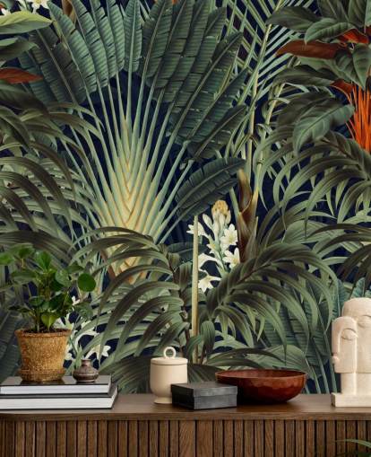 gröna palmblad och orange blommig djungel tapetväggmålning kallad Palm Jungle av Burcu Korkmazyurek för sovrum