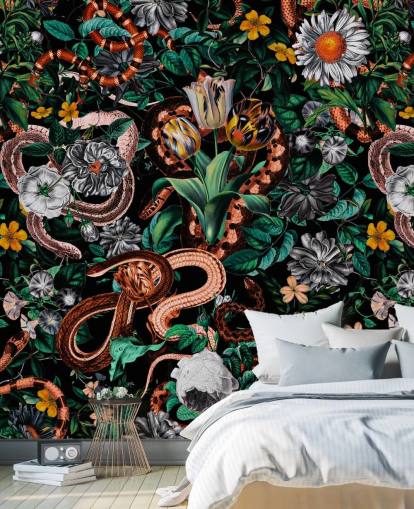 papel pintado floral oscuro y estampado de serpiente papel pintado floral oscuro y estampado de serpiente